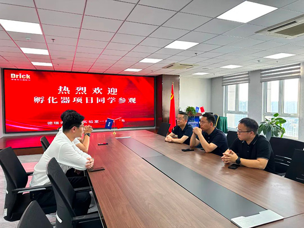 640-(2).jpg 640-(2).jpg